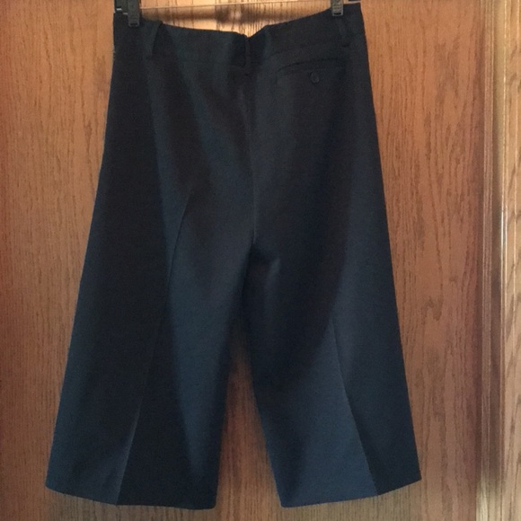 BCBGMAXAzria Wide Leg Capri Trousers in Black - Picture 2 of 7